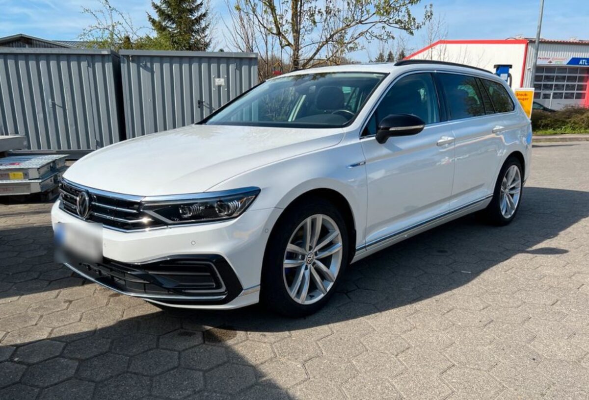 VW Passat GTE Plug-in-Hybrid zum Wohnwagen ziehen