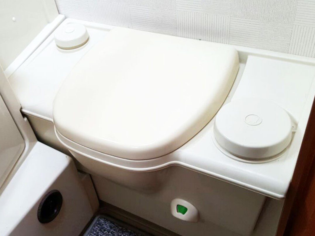 Wohnmobil Toilette stinkt